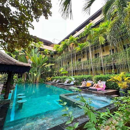 Residence Indochine Suite Siem Reap Bagian luar foto