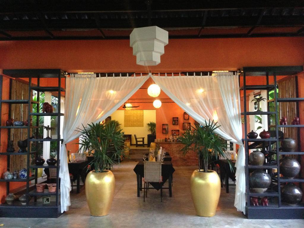 Residence Indochine Suite Siem Reap Bagian luar foto