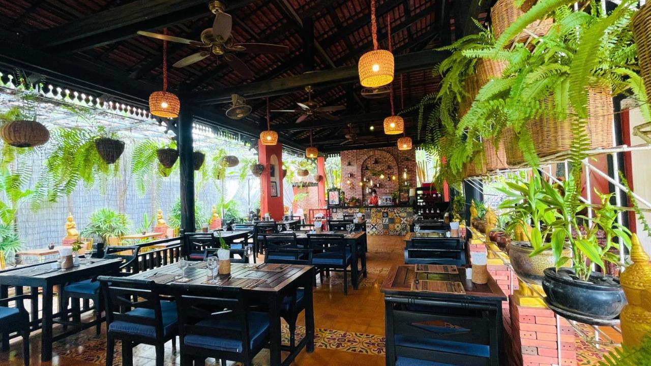 Residence Indochine Suite Siem Reap Bagian luar foto